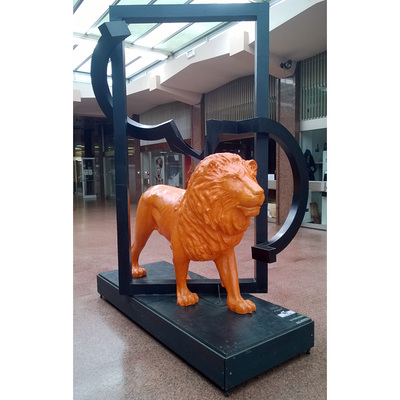 Autore: Riccardo Cordero. Via Arcivescovado,9 