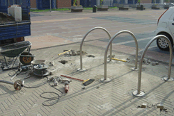 Nuove rastrelliere portabici